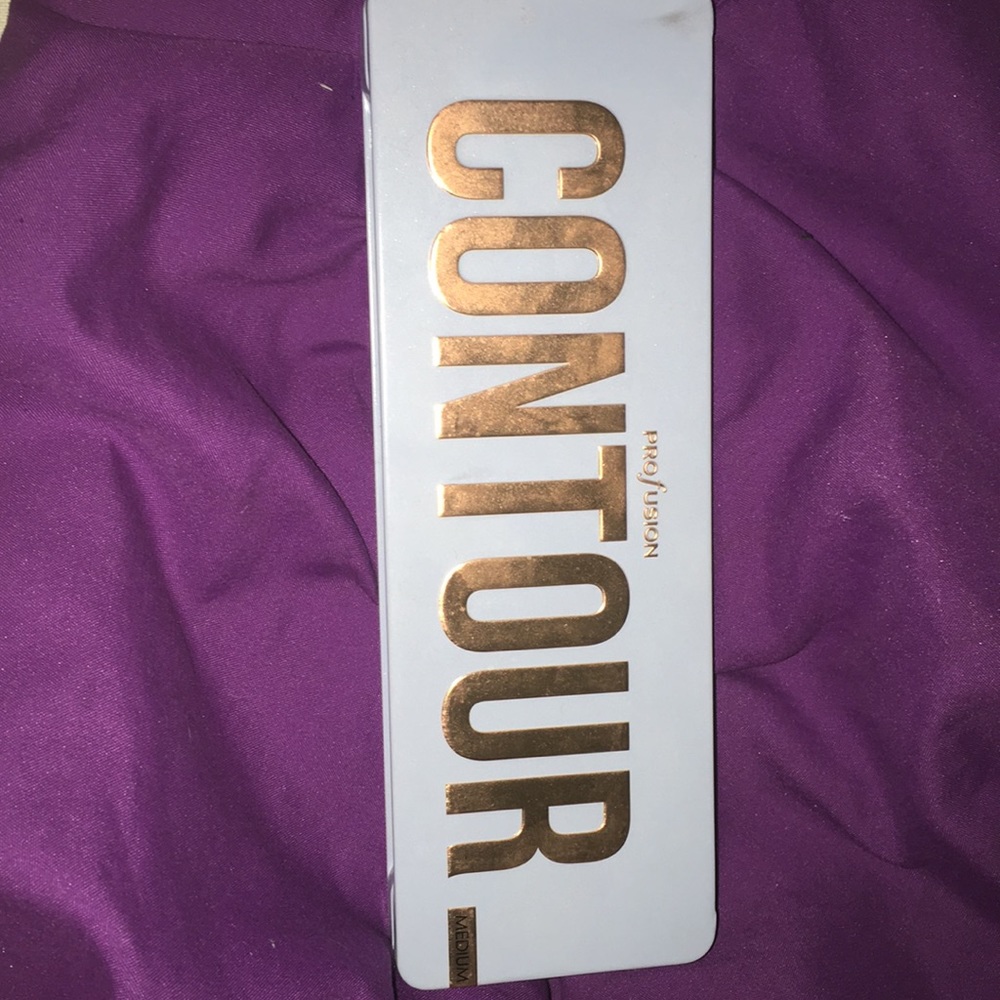 Contour/Highlighter Palette